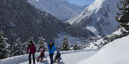 Hotels an der Piste - Preisniveau: €€ - Heiligkreuz (Sölden) - Rodelweg - 5 km, zu Fuß oder mit dem Doppelsessellift erreichbar - Skigebiet Vent