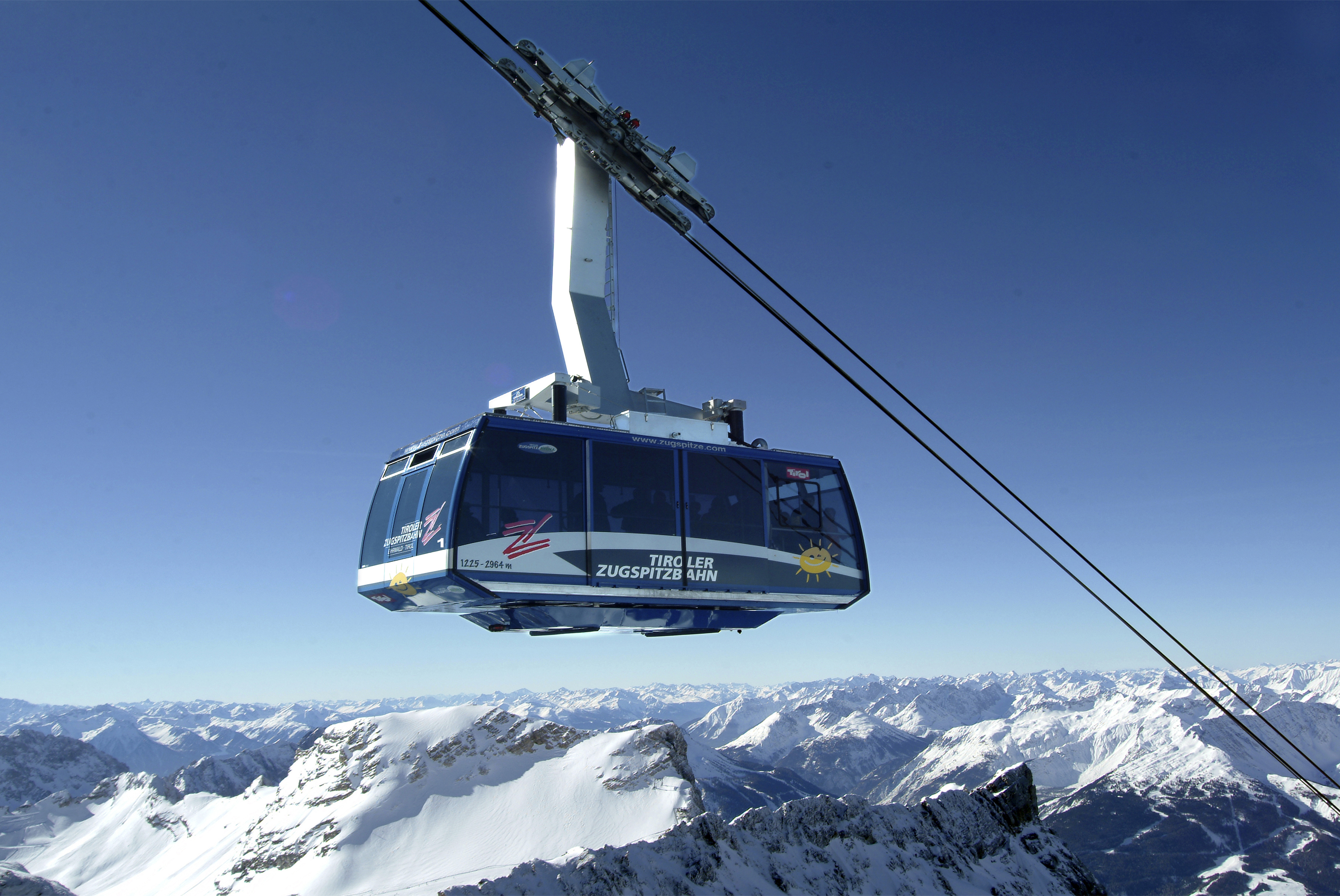Skihotel - Tiroler Zugspitzbahn / Ehrwald / Tirol - Tiroler Zugspitzbahn - Zugspitzplatt