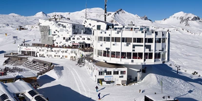 Hotels an der Piste - Skiverleih bei Talstation - Graubünden - Skigebiet Flims Laax Falera