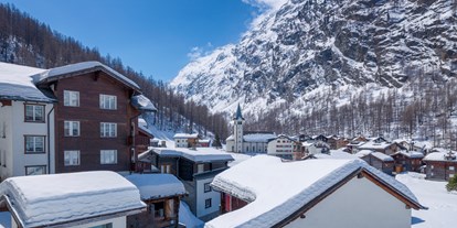 Hotels an der Piste - Après Ski im Skigebiet: Skihütten mit Après Ski - Schweiz - Skigebiet Saas-Almagell