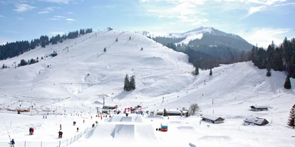 Hotels an der Piste - Kinder- / Übungshang - Actionwelt Sudelfeld mit Snowpark und Freeridecross - Skiparadies Sudelfeld