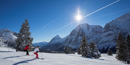 Hotels an der Piste - Après Ski im Skigebiet: Skihütten mit Après Ski - Kühtai - Ehrwalder Almbahn / Bernd Ritschel - Ehrwalder Almbahn