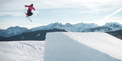 Hotels an der Piste - Après Ski im Skigebiet: Schirmbar - Tiroler Unterland - Snowpark Steinplatte - Skigebiet Steinplatte | Winklmoosalm