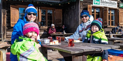 Hotels an der Piste - Après Ski im Skigebiet: Skihütten mit Après Ski - Mostviertel - kullinarischer Hochgenuss - Skigebiet Mariazeller Bürgeralpe