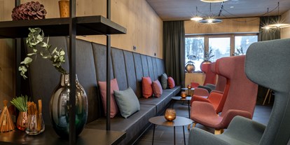 Hotels an der Piste - Verpflegung: Halbpension - Kitzbühel - Chill Out Bereich - Ski & Bike Hotel Wiesenegg