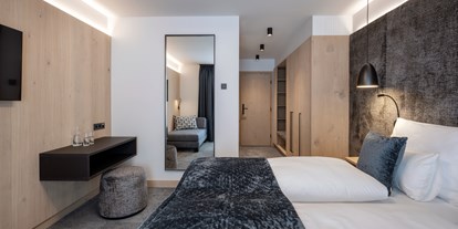Hotels an der Piste - Verpflegung: Halbpension - Kitzbühel - Zimmeransicht - Ski & Bike Hotel Wiesenegg