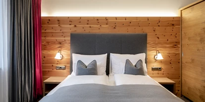 Hotels an der Piste - Ski-In Ski-Out - Prama - Zimmeransicht - Ski & Bike Hotel Wiesenegg