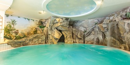 Hotels an der Piste - Pools: Außenpool beheizt - Niederau (Wildschönau) - Spa Bereich "Wasser" - Hotel Gaspingerhof