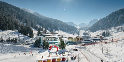Hotels an der Piste - Skiraum: Skispinde - Wagrain - Hotel Zauchensee Zentral****