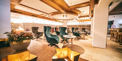 Hotels an der Piste - Skiraum: videoüberwacht - Tschagguns - Eingangsbereich Bar-Lounge - Hotel Warther Hof