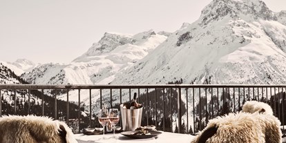 Hotels an der Piste - Skikurs direkt beim Hotel: eigene Skischule - Aussicht Goldener Berg - Hotel Goldener Berg