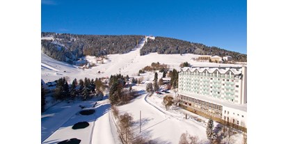 Hotels an der Piste - Langlaufloipe - Skigebiet am Fichtelberg - Außenansicht des Best Western Ahorn Hotel Oberwiesenthal - Best Western Ahorn Hotel Oberwiesenthal