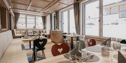 Hotels an der Piste - Skiraum: Skispinde - Heißingfelding - Lärchenstube - FIRSTpeak Zauchensee