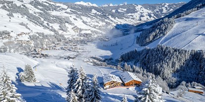 Hotels an der Piste - Skiraum: Skispinde - Winter in Saalbach-Hinterglemm - Ferienwohnungen Perfeldhof