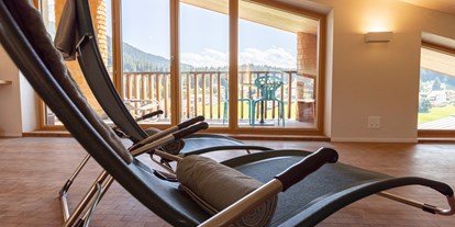 Hotels an der Piste - Wellnessbereich - Graubünden - Panorama-Ruhezone - Bestzeit Lifestyle & Sport Hotel