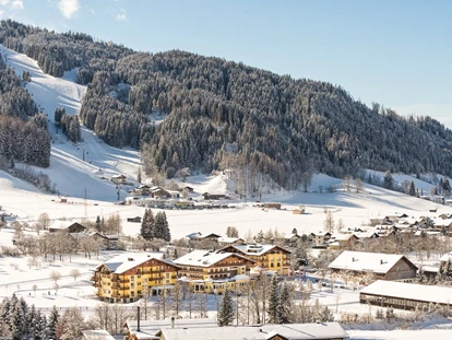Hotels an der Piste - Skikurs direkt beim Hotel: für Kinder - Oberhof (Goldegg) - Hotel Gut Weissenhof ****S