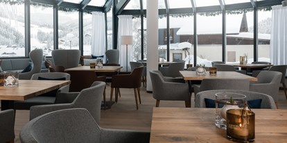 Hotels an der Piste - Kinder-/Übungshang - PLZ 8973 (Österreich) - Genussvolles Frühstücken und der Lodge-Lounge - meiZeit Lodge