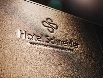 Hotels an der Piste - Hotel-Schwerpunkt: Skifahren & Familie - Unterburgstallberg - Skiraum - Hotel Schneider ****superior