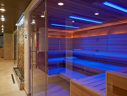 Hotels an der Piste - Suite mit offenem Kamin - Saunabereich - Precise Tale Seehof Davos