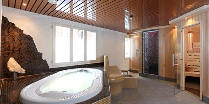 Hotels an der Piste - geführte Skitouren - Lauenen b. Gstaad - Wellness 2 - Hotel Steinmattli