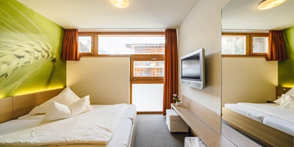 Hotels an der Piste - Hotel-Schwerpunkt: Skifahren & Sparen - Zams - Junior Zimmer - Smart-Hotel