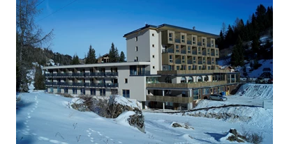 Hotels an der Piste - Parkplatz: kostenlos beim Hotel - Wolkenstein/Gröden Südtirol - Winter in Campolongo - Sports&Nature Hotel Boè