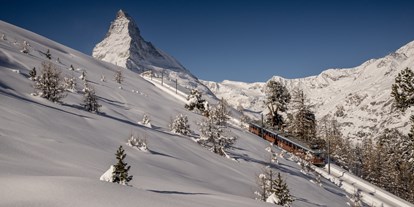 Hotels an der Piste - Hotel-Schwerpunkt: Skifahren & Familie - Saas-Grund - Anreise mit der Gornergratbahn - Riffelalp Resort 2222 m