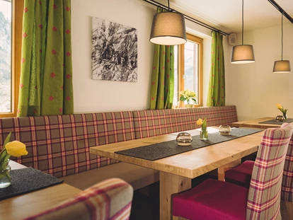 Hotels an der Piste - Hotel-Schwerpunkt: Skifahren & Wellness - Rauth (Nesselwängle) - Hotel Naturhof Stillachtal