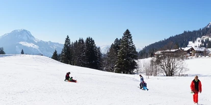Hotels an der Piste - Skikurs direkt beim Hotel: eigene Skischule - Sulzberg (Landkreis Oberallgäu) - Hotel Zum Senn