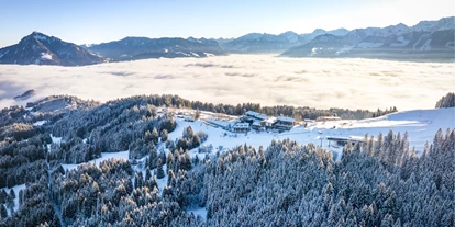 Hotels an der Piste - WLAN - Sulzberg (Landkreis Oberallgäu) - Alleinlage im familienfreundlichen Skigebiet - Familotel Allgäuer Berghof