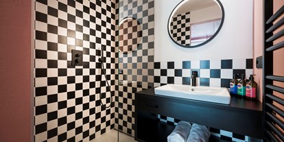 Hotels an der Piste - Italien - Badezimmer Corner Room - Sporthotel Passo Carezza
