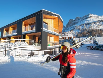 Hotels an der Piste - Parkplatz: kostenlos beim Hotel - Wolkenstein/Gröden Südtirol - Ski in Ski out - Sporthotel Passo Carezza