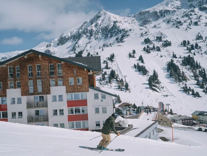 Hotels an der Piste - Skiraum: versperrbar - Hintermuhr - Hotel Enzian Adults-Only (18+)