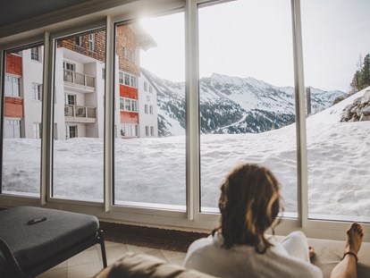Hotels an der Piste - Skiservice: Skireparatur - Hotel Enzian Adults-Only (18+)
