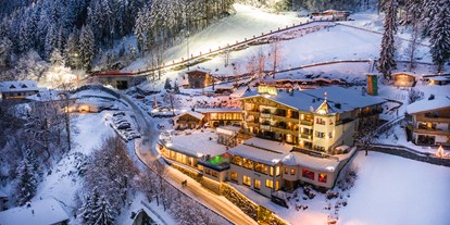 Hotels an der Piste - Verpflegung: Frühstück - Skifahren bis an die Seetal Haustür - Alpin Family Resort Seetal ****s