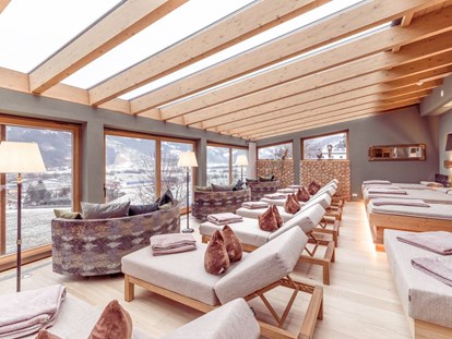 Hotels an der Piste - Hotel-Schwerpunkt: Skifahren & Familie - Panoramaruheraum mit Wasserbetten - Alpin Family Resort Seetal ****s