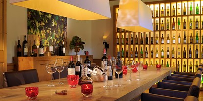 Hotels an der Piste - Leiten (Obertilliach) - Vinothek mit einer Auswahl an aus über 200 ausgewählten Weinen - Defereggental Hotel & Resort