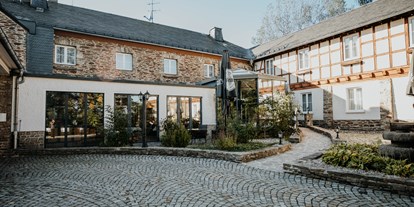 Hotels an der Piste - Preisniveau: moderat - Bärenstein (Erzgebirgskreis) - Terrasse - Sonnenhotel HOHER HAHN