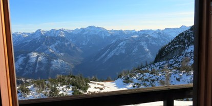Hotels an der Piste - Hotel-Schwerpunkt: Skifahren & Familie - Oberösterreich - Blick vom Zimmer der Kranabethhütte am Feuerkogel Ebensee - Kranabethhütte