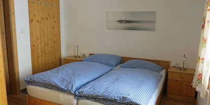 Hotels an der Piste - geführte Skitouren - Seewalchen am Attersee - Zimmer  - Kranabethhütte