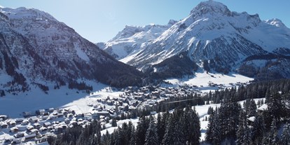 Hotels an der Piste - Skiservice: Wachsservice - Vorarlberg - Blick Richtung Lech ins Tal.... - Boutique Hotel Sabine****