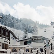 Hotels an der Piste: Alpina Alpendorf - direkt an der Piste & Gondelstation - Alpina Alpendorf