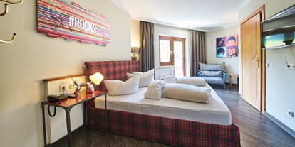 Hotels an der Piste - Hunde: auf Anfrage - PLZ 6380 (Österreich) - THOMSN - Alpine Rock Hotel
