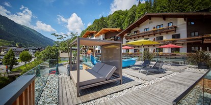 Hotels an der Piste - Pools: Außenpool beheizt - PLZ 5700 (Österreich) - THOMSN - Alpine Rock Hotel