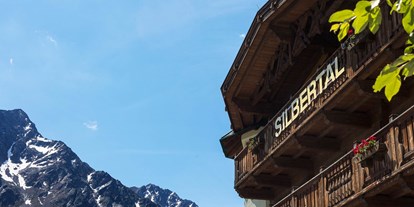 Hotels an der Piste - Hunde: hundefreundlich - Skigebiet Sölden - Aussenansicht - Hotel Silbertal