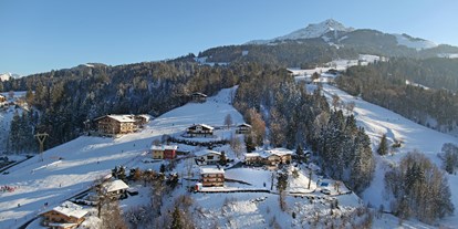 Hotels an der Piste - Parkplatz: kostenlos beim Hotel - SkiStar St. Johann in Tirol - Romantik Aparthotel Sonnleitn 