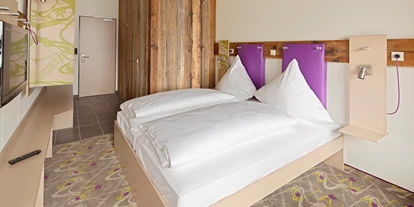 Hotels an der Piste - Skikurs direkt beim Hotel: für Erwachsene - Reutte - Explorer Hotel Neuschwanstein