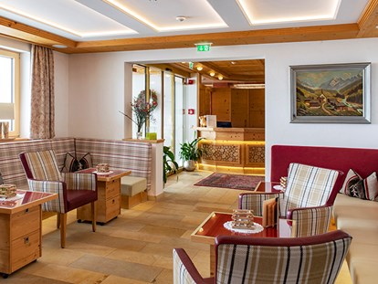 Hotels an der Piste - Skiraum: Skispinde - Bürserberg - Lobby - Hotel Anemone