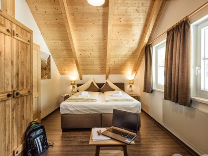 Hotels an der Piste - Hunde: erlaubt - Rußbachsaag - AlpenParks Aktiv & Natur Resort Hagan Lodge Altaussee