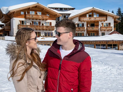 Hotels an der Piste - Skikurs direkt beim Hotel: eigene Skischule - Uderns - Berghotel Der Königsleitner - adults only